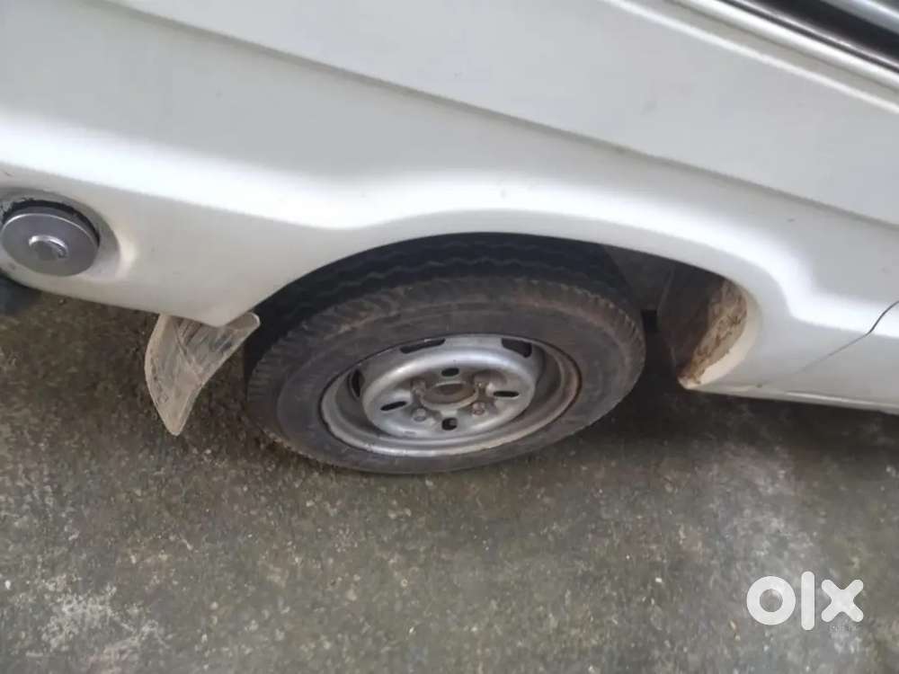 Maruti Suzuki Omni 2008