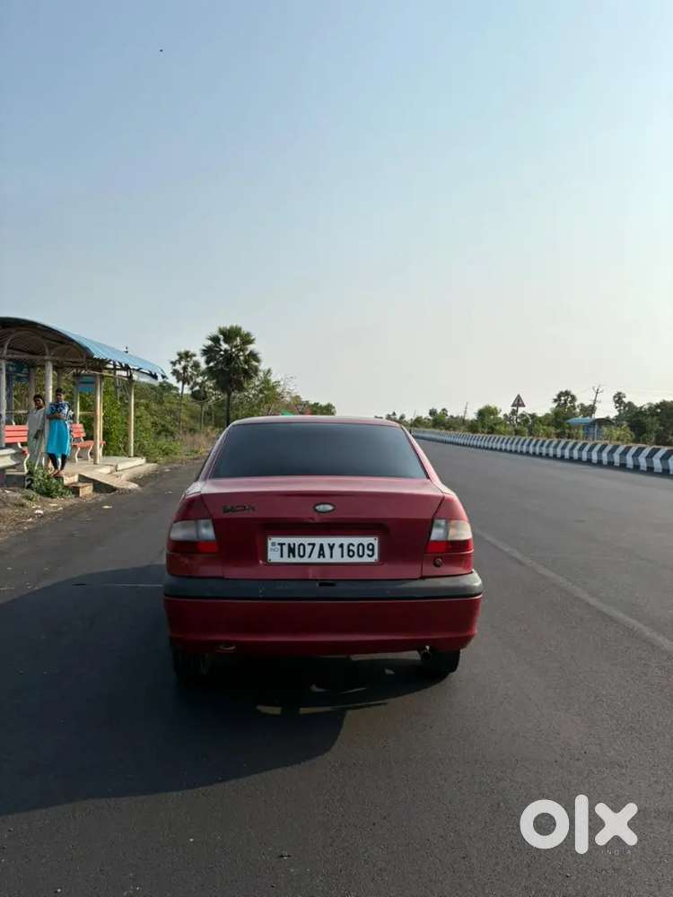 Ford Ikon 2004 Petrol