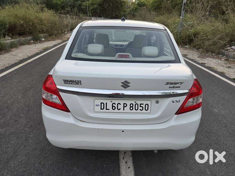 Maruti Suzuki Swift Dzire Vxi Optional, 2016, Petrol