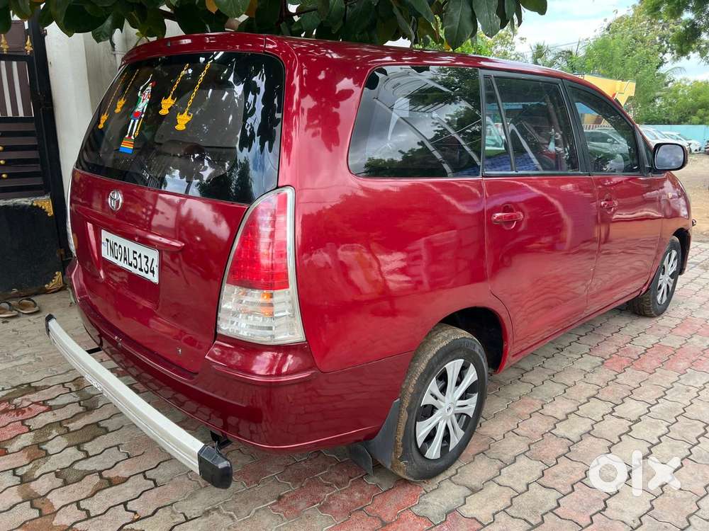 Toyota Innova 2.5 G (diesel) 8 Seater, 2005, Diesel