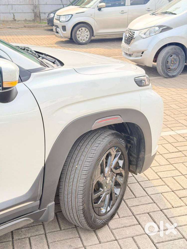 Maruti Suzuki Fronx Delta Plus 1.2l Ags, 2023, Petrol