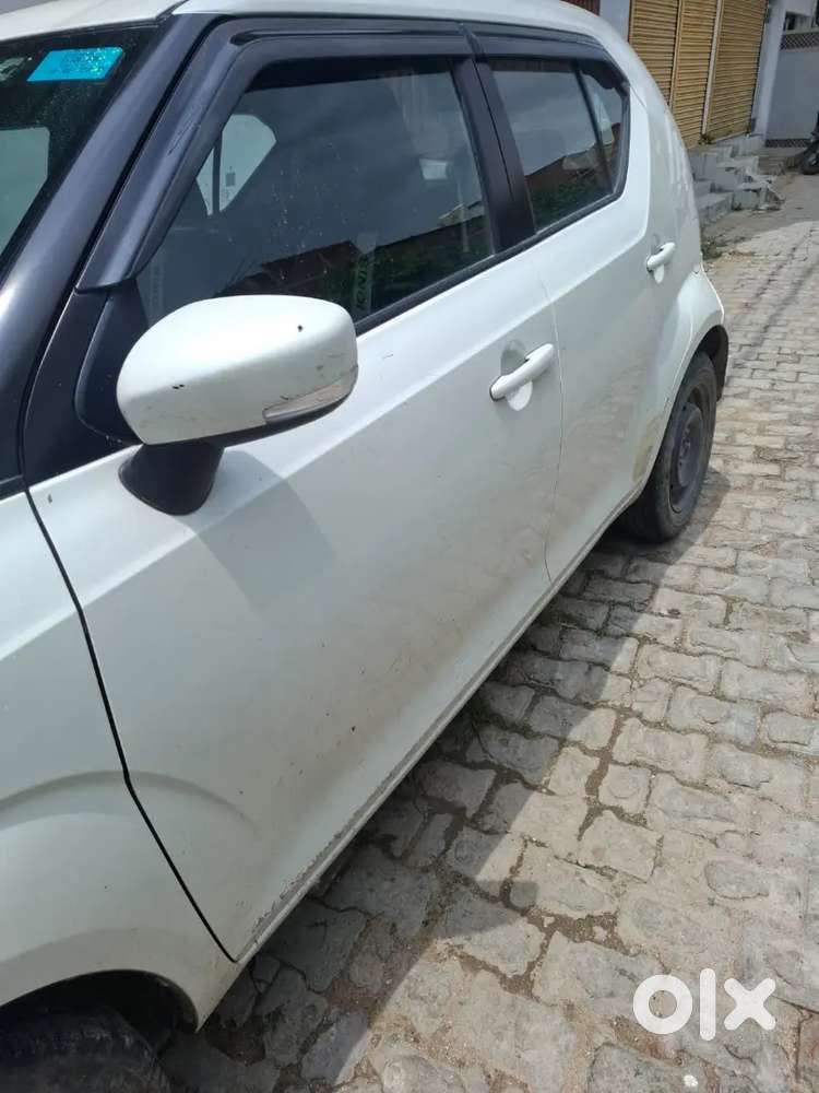 Maruti Suzuki Ignis 2018 पेट्रोल मैन्युअल
