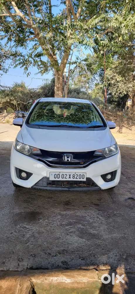 Honda Jazz 2015 Diesel 60000 Km Driven