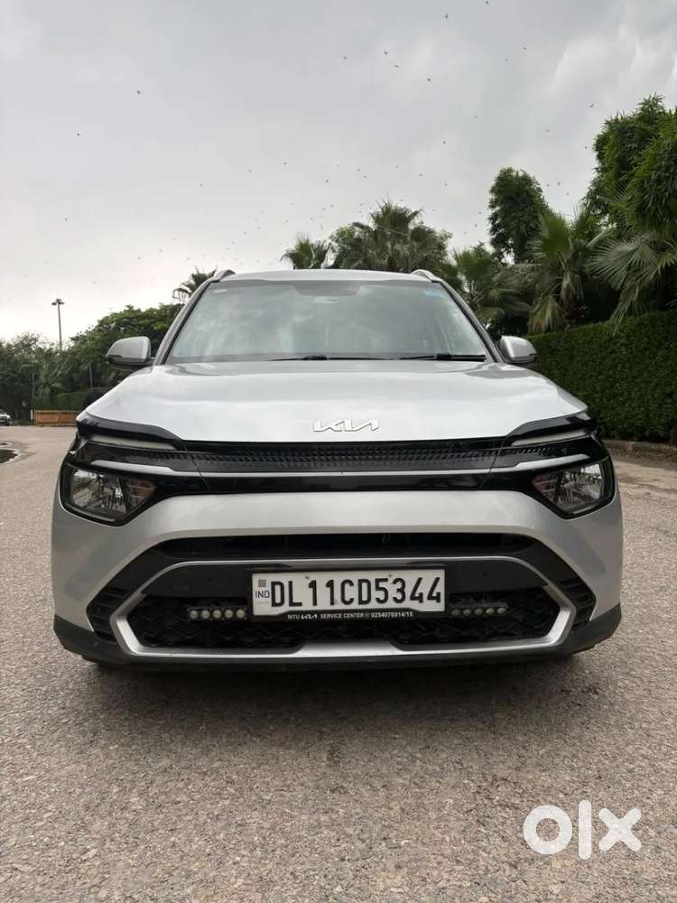 Kia Carens 1.5 Premium 7 Str, 2022, Petrol