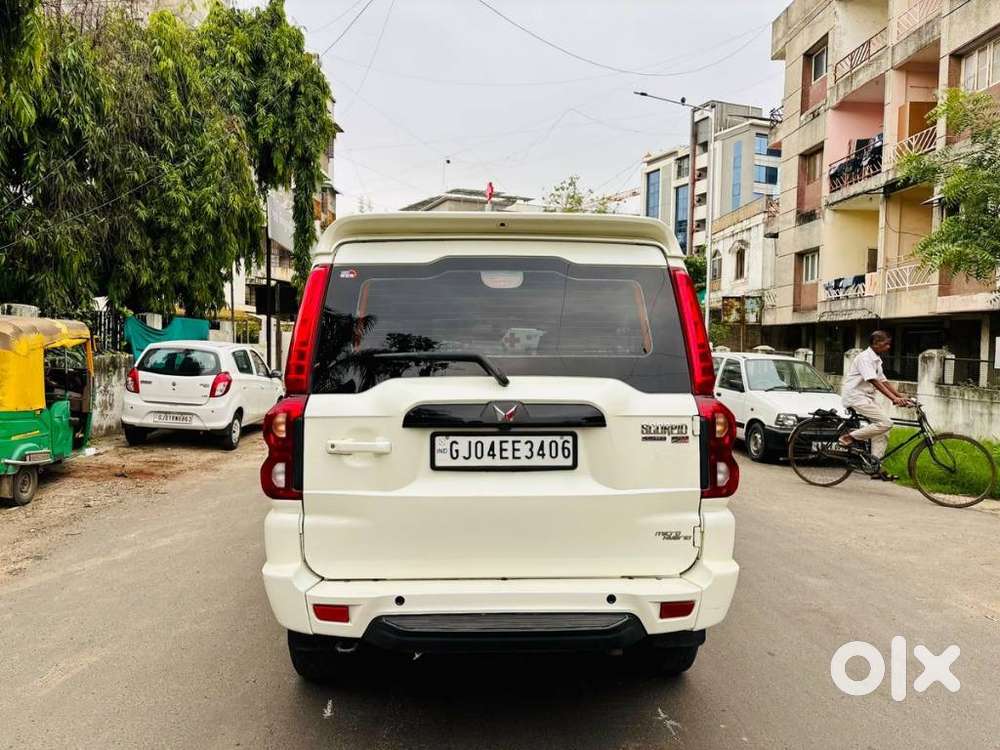 Mahindra Scorpio Classic 2.2 S 11 Mt 7 Str, 2023, Diesel