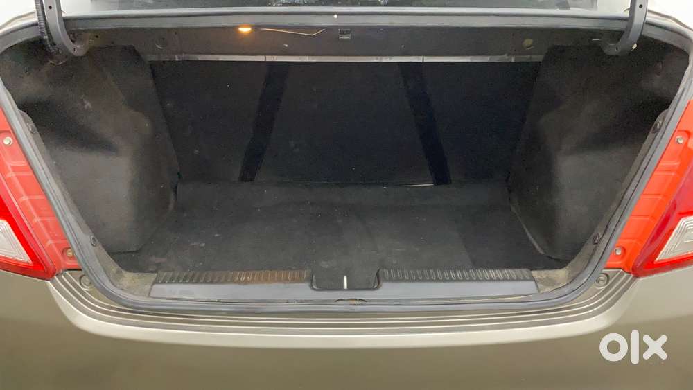 Maruti Suzuki Swift Dzire 1.2 Vxi Bsiv, 2017, Petrol