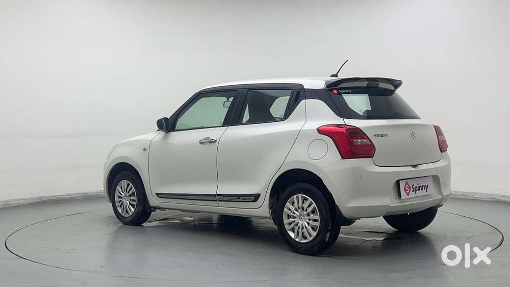 Maruti Suzuki Swift 1.3 Lxi, 2022, Petrol