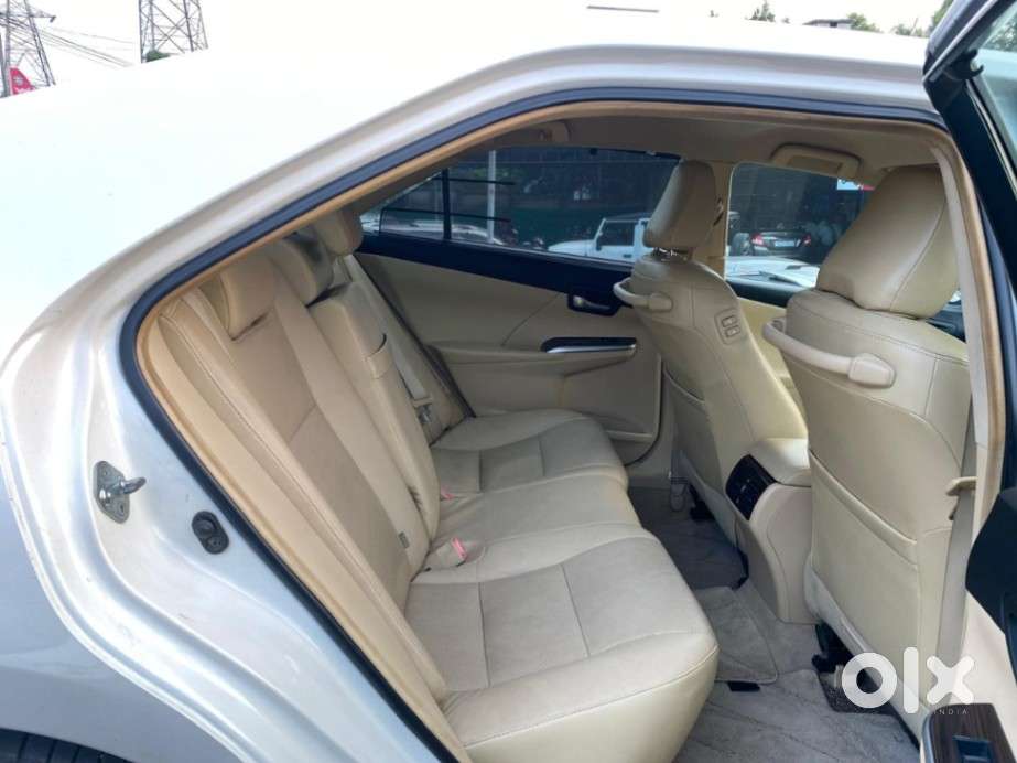 Toyota Camry 2.5 Hybrid, 2016, Petrol