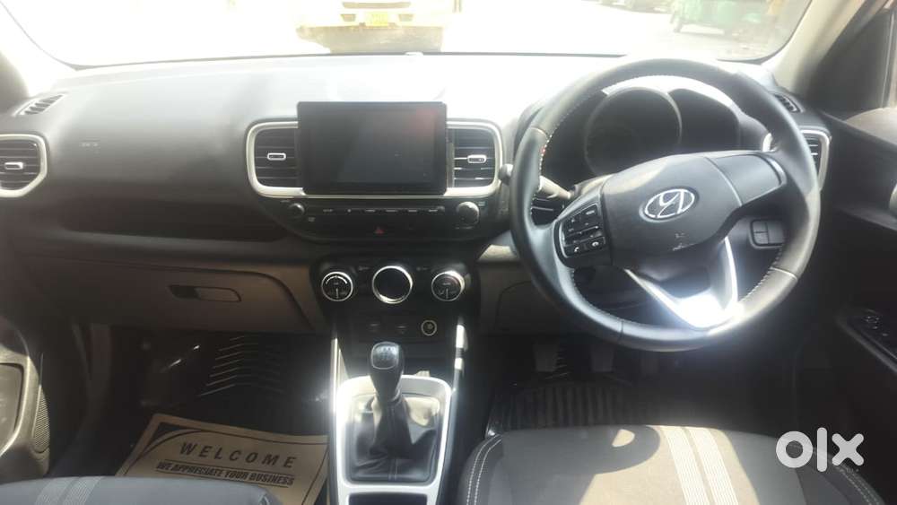 Hyundai Venue 1.2 S Plus, 2020, Petrol