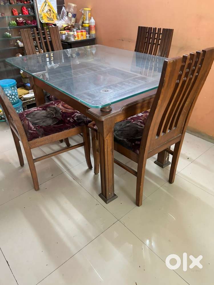 Sofa set, Dinning table, queen size bed combo