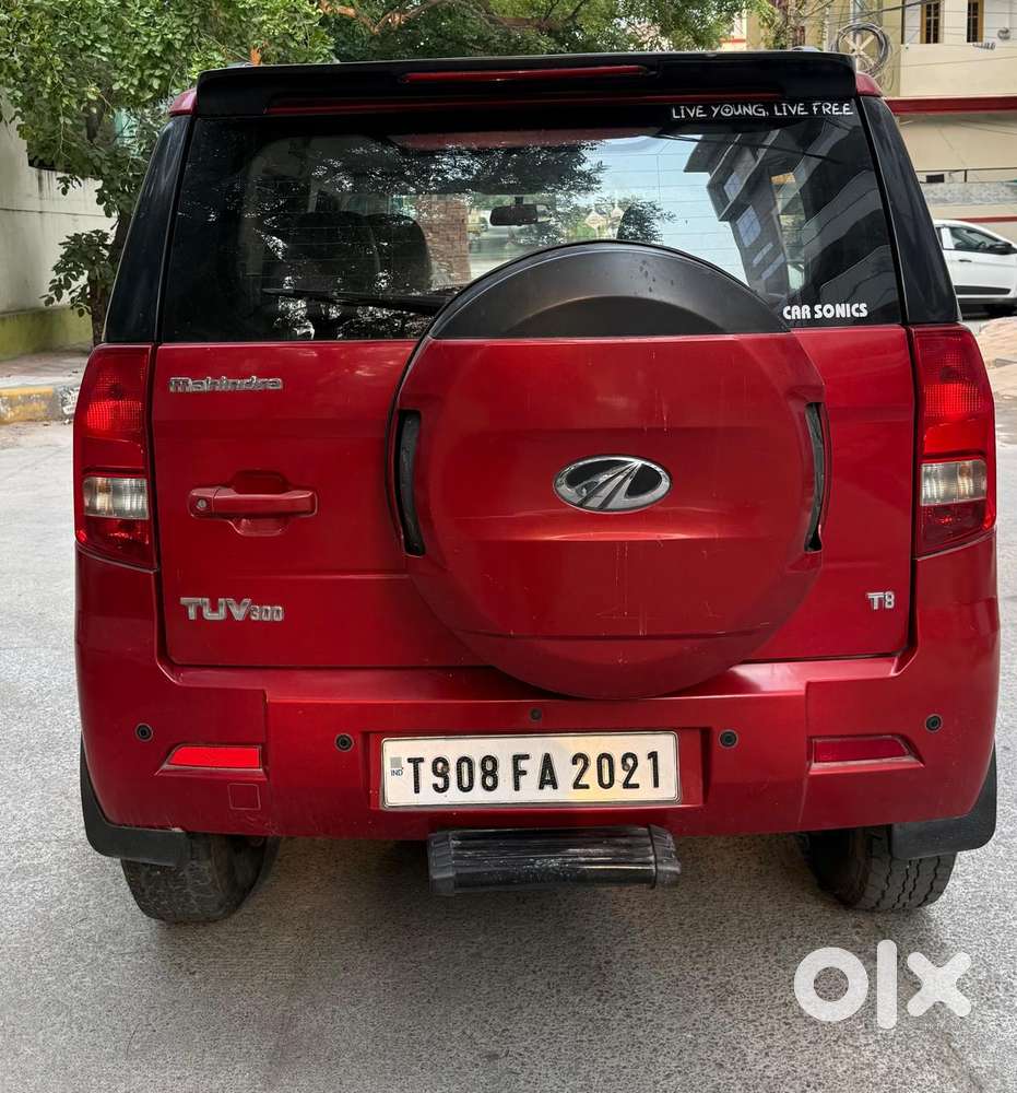 Mahindra Tuv 300 Mhawk100 T8 Dual Tone, 2016, Diesel