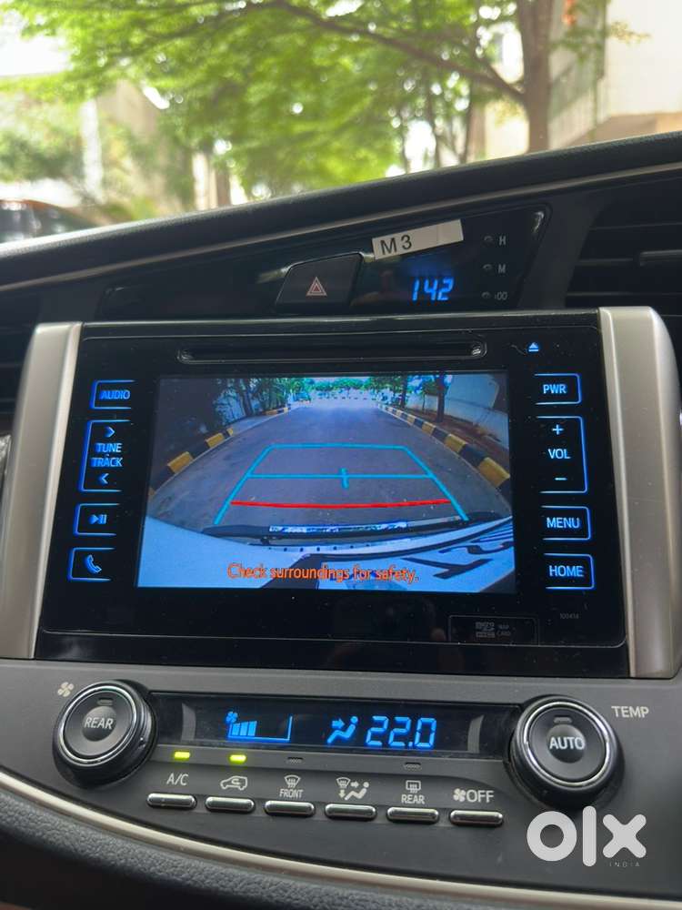 Toyota Innova Crysta Diesel 2017