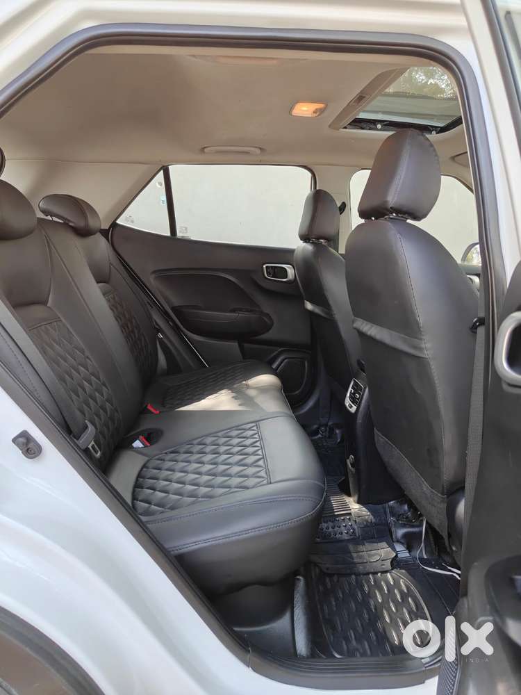 Hyundai Venue Sx+ At, 2021, Petrol