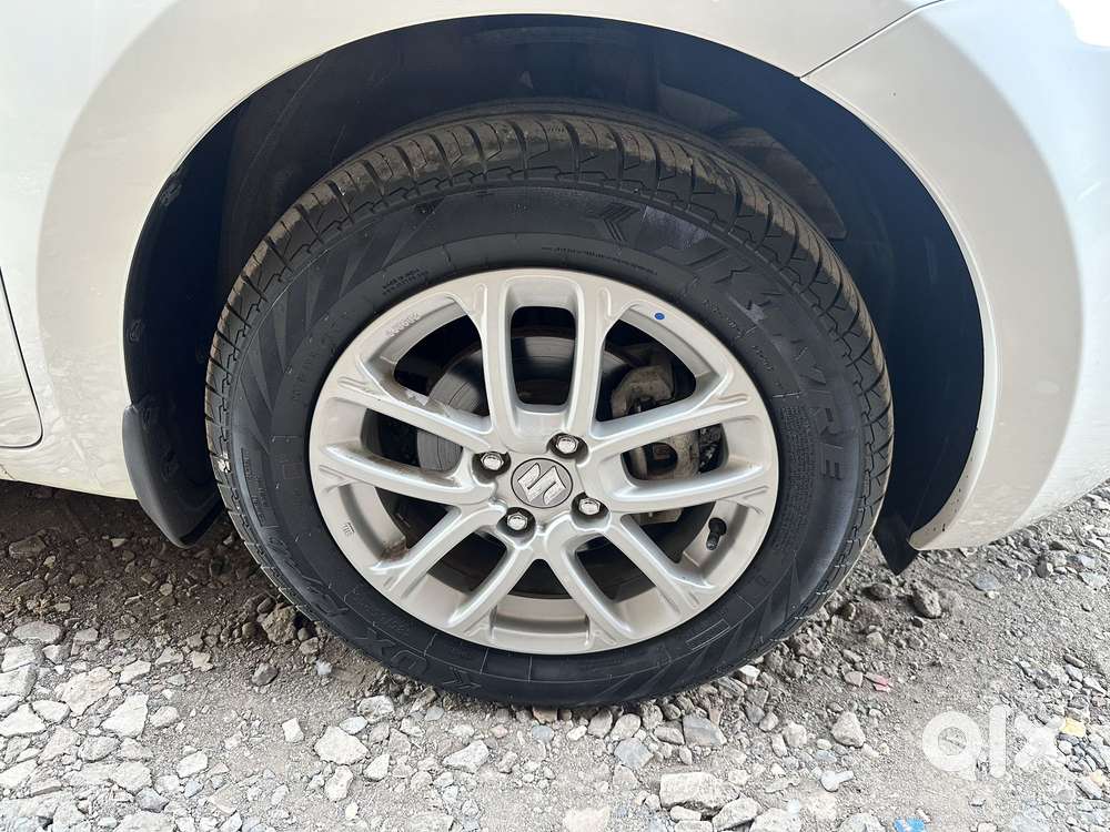 Maruti Suzuki Swift Zxi Plus, 2024, Petrol