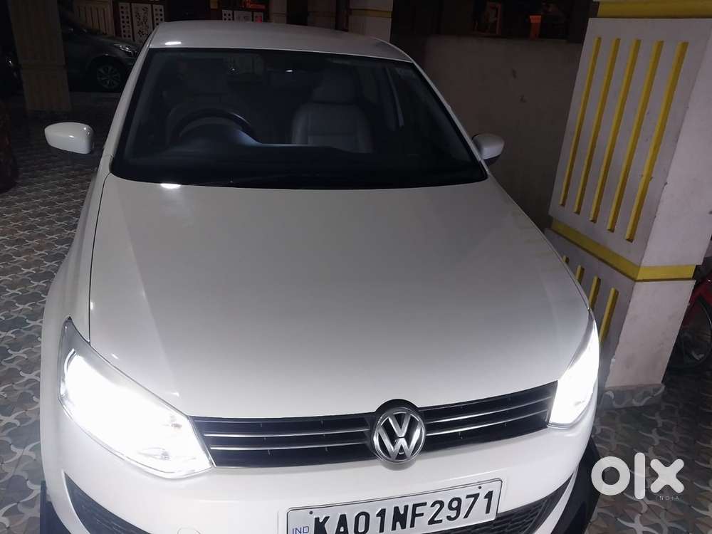 Urgent Sale Polo 2011 Petrol 89000 3rd Owner In Mint Condition Cars24