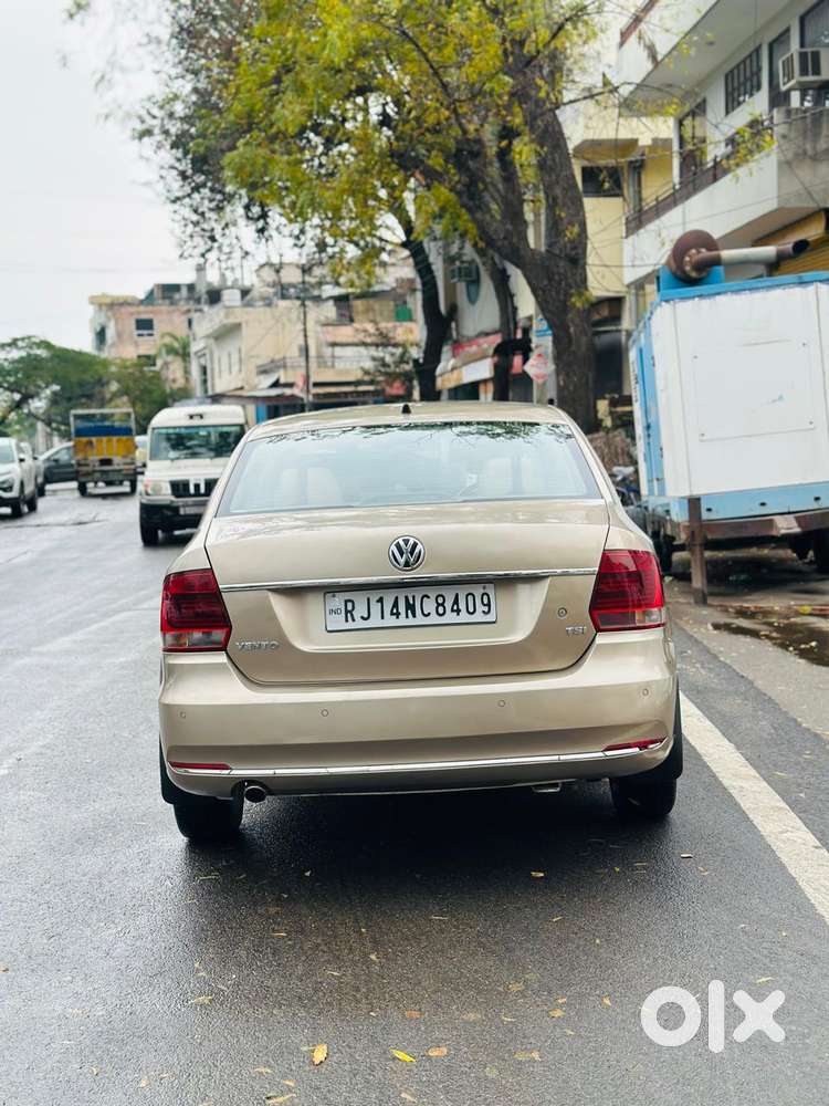 Volkswagen Vento 1.2 Tsi Highline At, 2016, Petrol