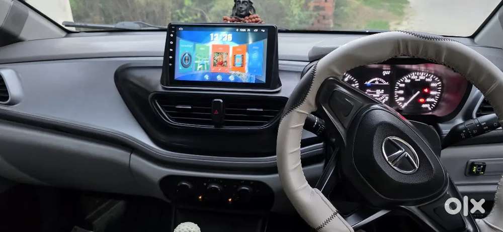 2020 Tata Altroz Xe Petrol