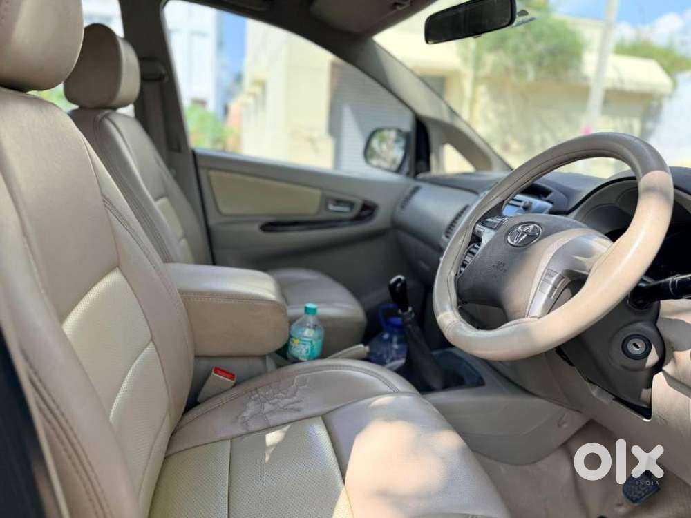 Toyota Innova 2.5 V 7 Str, 2014, Diesel