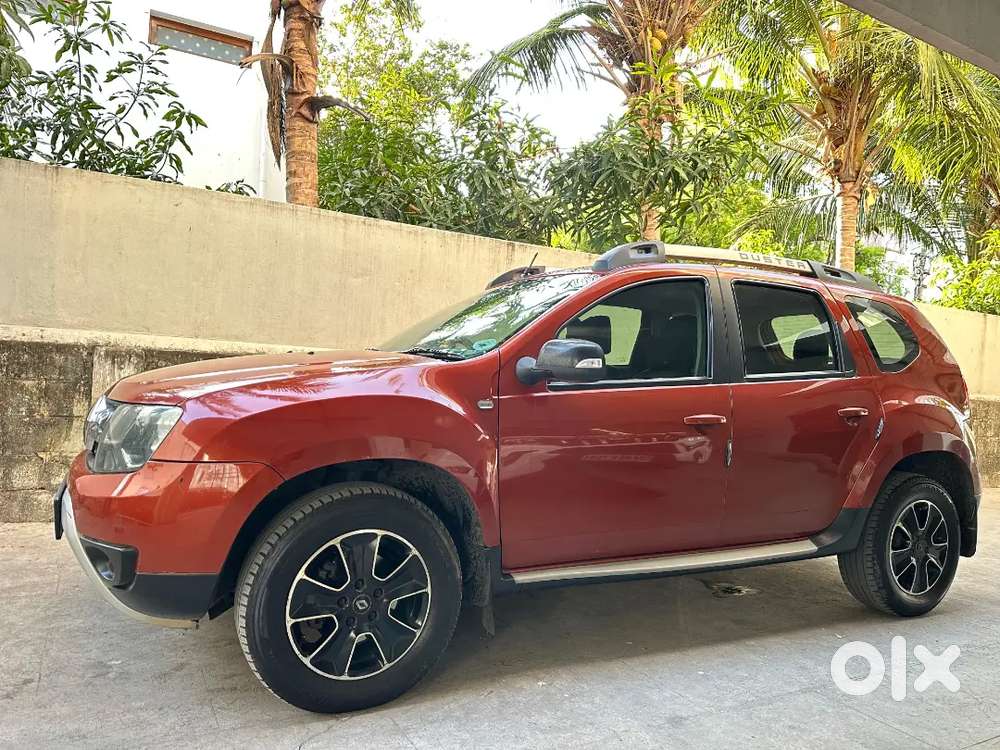 Renault Duster 4 × 4 Manual Diesel.