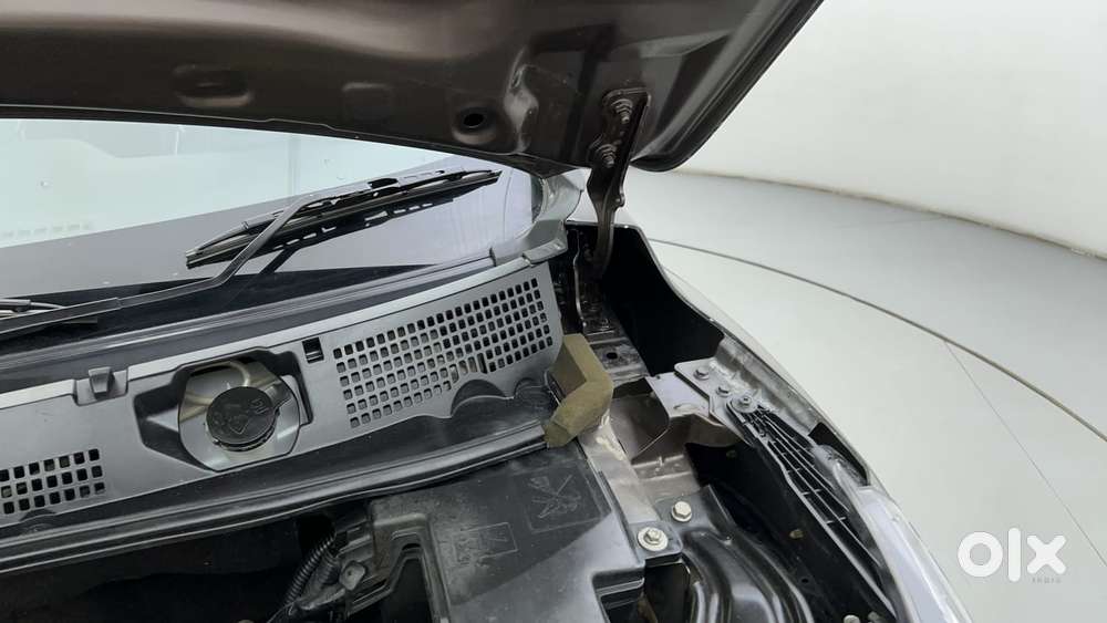 Nissan Magnite 1.0 Xv Premium Turbo Cvt, 2021, Petrol