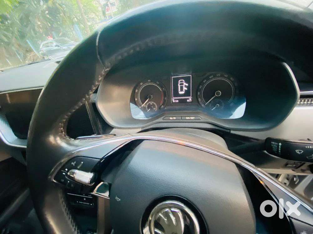 Skoda Kushaq Ambition 1.0l Tsi Mt, 2021, Petrol
