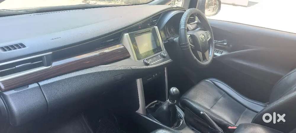 Toyota Innova Crysta