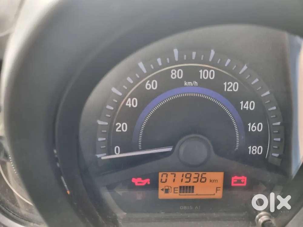 Honda Amaze 2015 Petrol And Aftermarket Cng Well Maintained