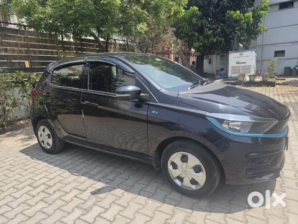 Tata Tiago Ev 2023 Electric Well Maintained