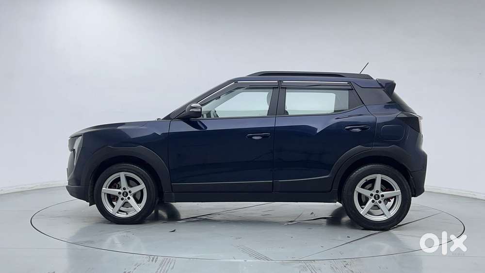 Mahindra Xuv 3xo Ax5 Ds Mt, 2024, Diesel