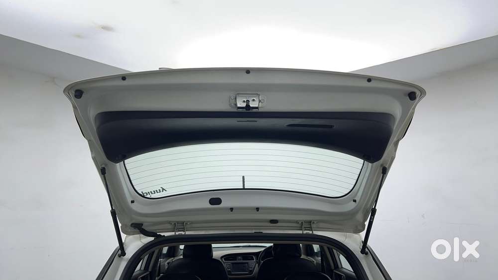 Hyundai Elite I20 Sportz Plus, 2020, Petrol