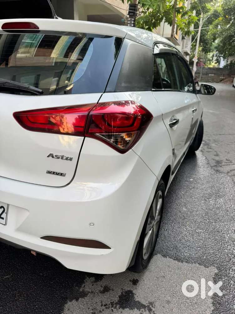 Hyundai Elite I20 Petrol Manual 2015 Top Model Interested Person
