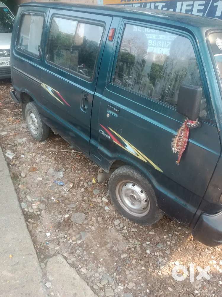 Maruti Suzuki Omni 2011