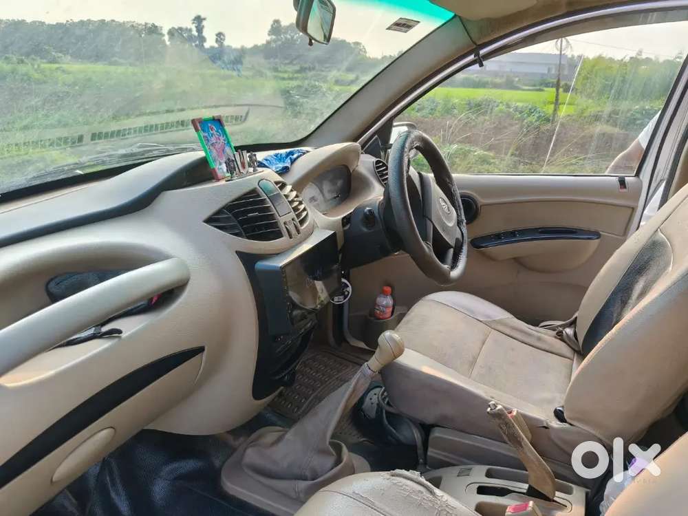 Mahindra Xylo 2017