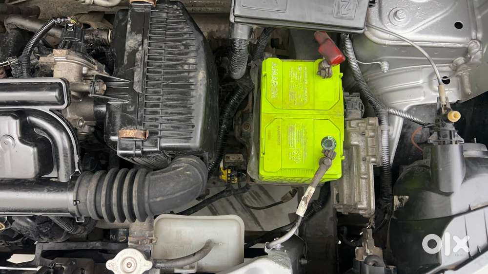 Renault Kwid 2019-ongoing 1.0 Rxt Amt (o), 2018, Petrol