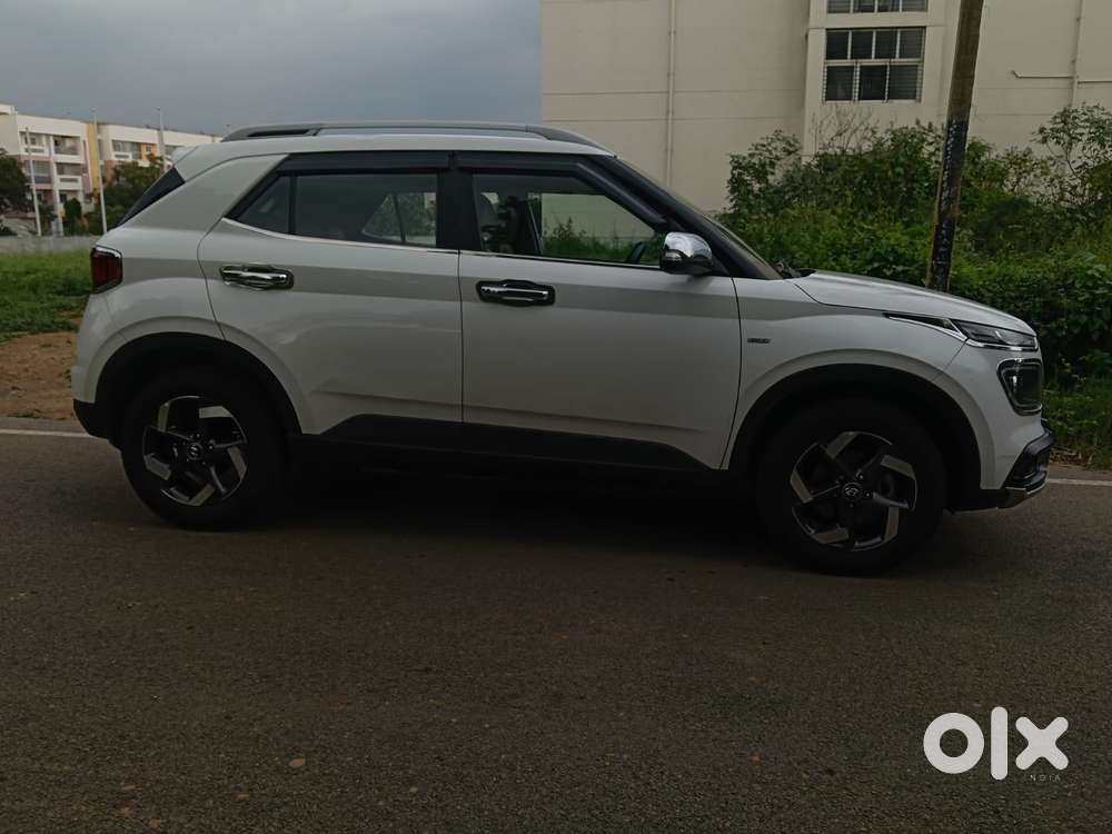 Hyundai Venue Sx Plus Turbo Dct, 2020, Petrol