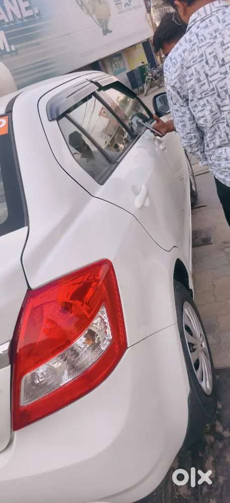 Maruti Suzuki Swift Dzire 2013