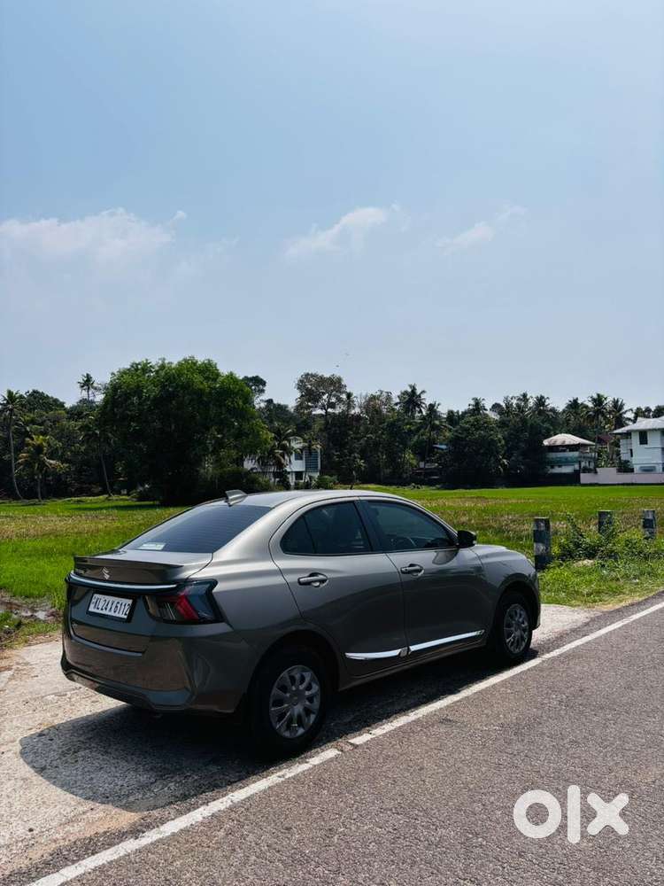 Maruti Suzuki Swift Dzire Vxi Optional, 2024, Petrol