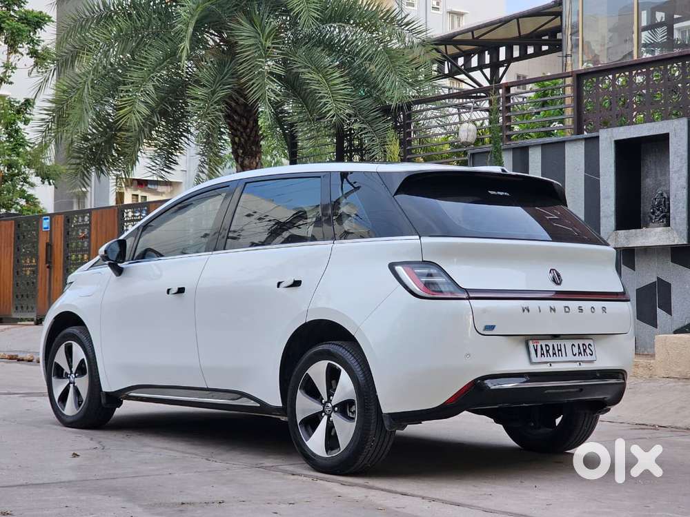 Mg Windsor Ev Essence, 2025, Electric