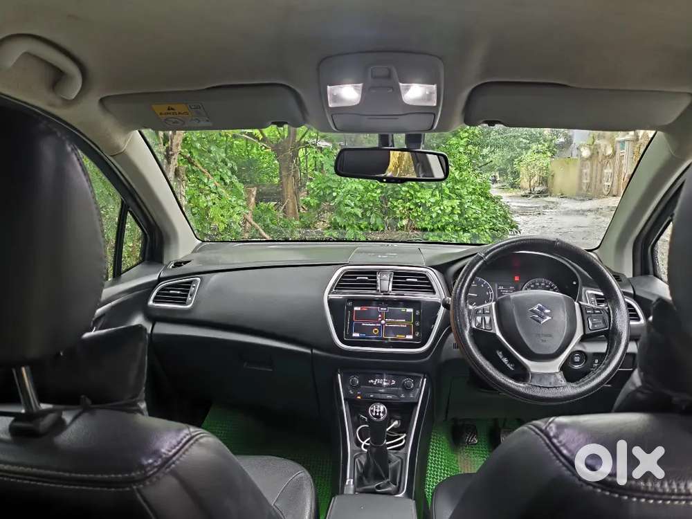 S-cross Top Model