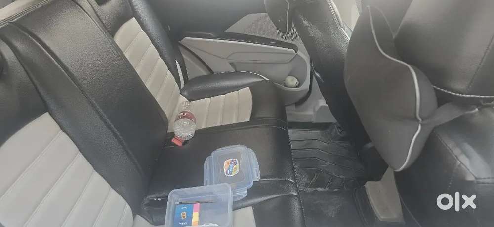 Xuv 300,2022 Model,1st Owner,diesal,60000 Driven