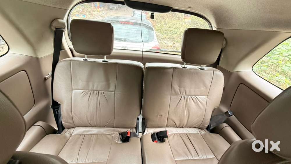 Toyota Innova 2.5 Zx Top End