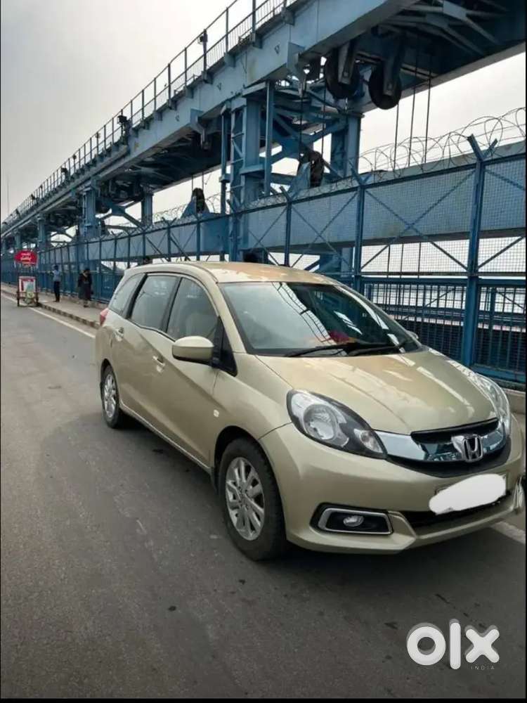 Honda Mobilio 2014 Petrol 162000 Km Driven