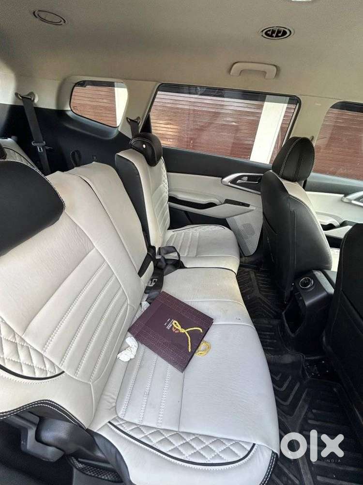 Kia Carens 1.4 Luxury 7 Str, 2023, Petrol