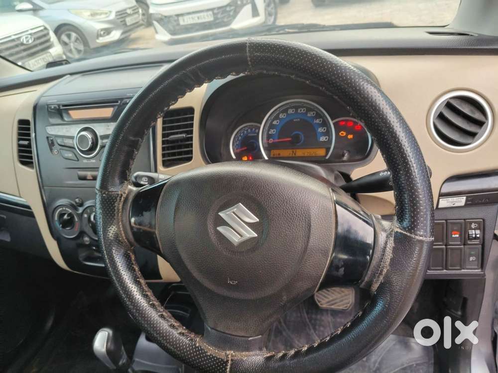 Maruti Suzuki Wagon R 1.0 Vxi Amt, 2017, Petrol