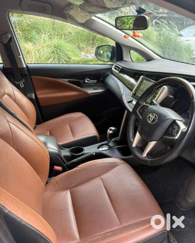 Toyota Innova Crysta 2.4 Z 7 Str, 2022, Diesel