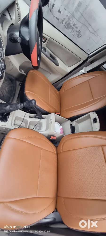 Toyota Innova 2016
