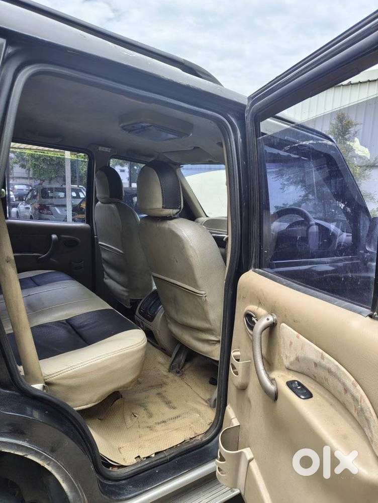 Mahindra Scorpio 2006-2009 Dx 2.6 Turbo 7 Str, 2006, Diesel