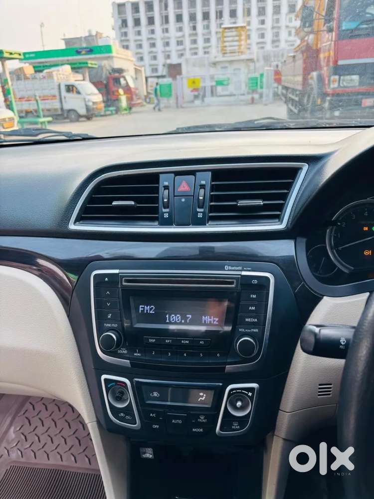 Maruti Suzuki Ciaz Zxi, 2014, Petrol