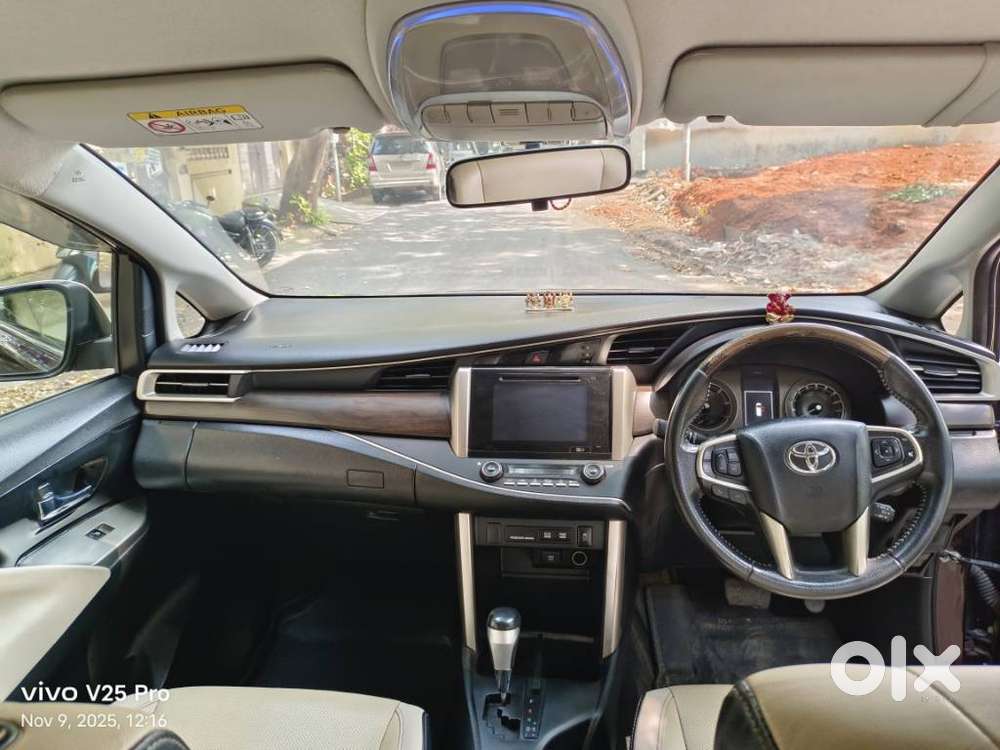 Toyota Innova Crysta 2.8z Automatic, 2019, Diesel