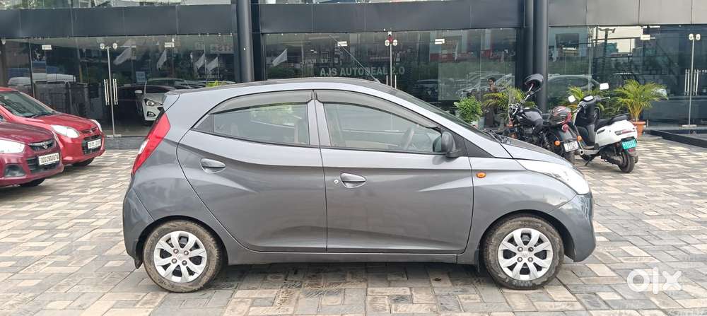 Hyundai Eon Magna +, 2017, Petrol